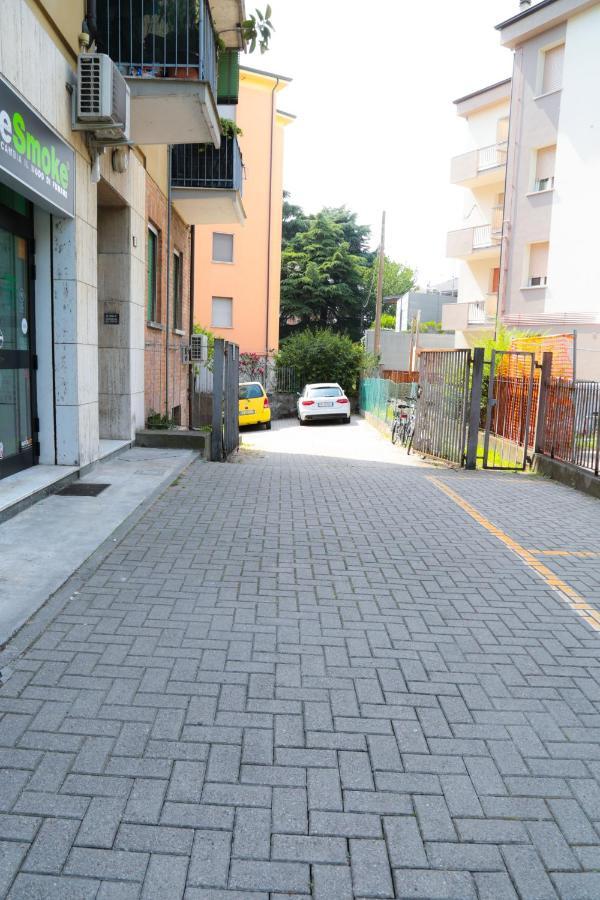Guest House Simonazzi ريجّو إيميليا المظهر الخارجي الصورة